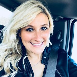 Meet your Posher, Cindy